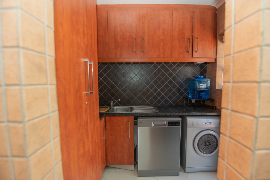 4 Bedroom Property for Sale in Lovemore Heights Estate Eastern Cape